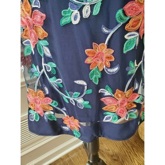 Signature Blue Floral 100% Nylon Casual Dress - Picture 4 of 11